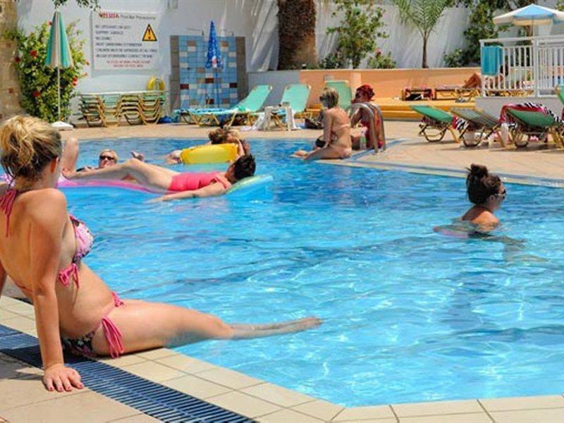 Melissa Apartments, Studios & Suites Malia Exterior foto